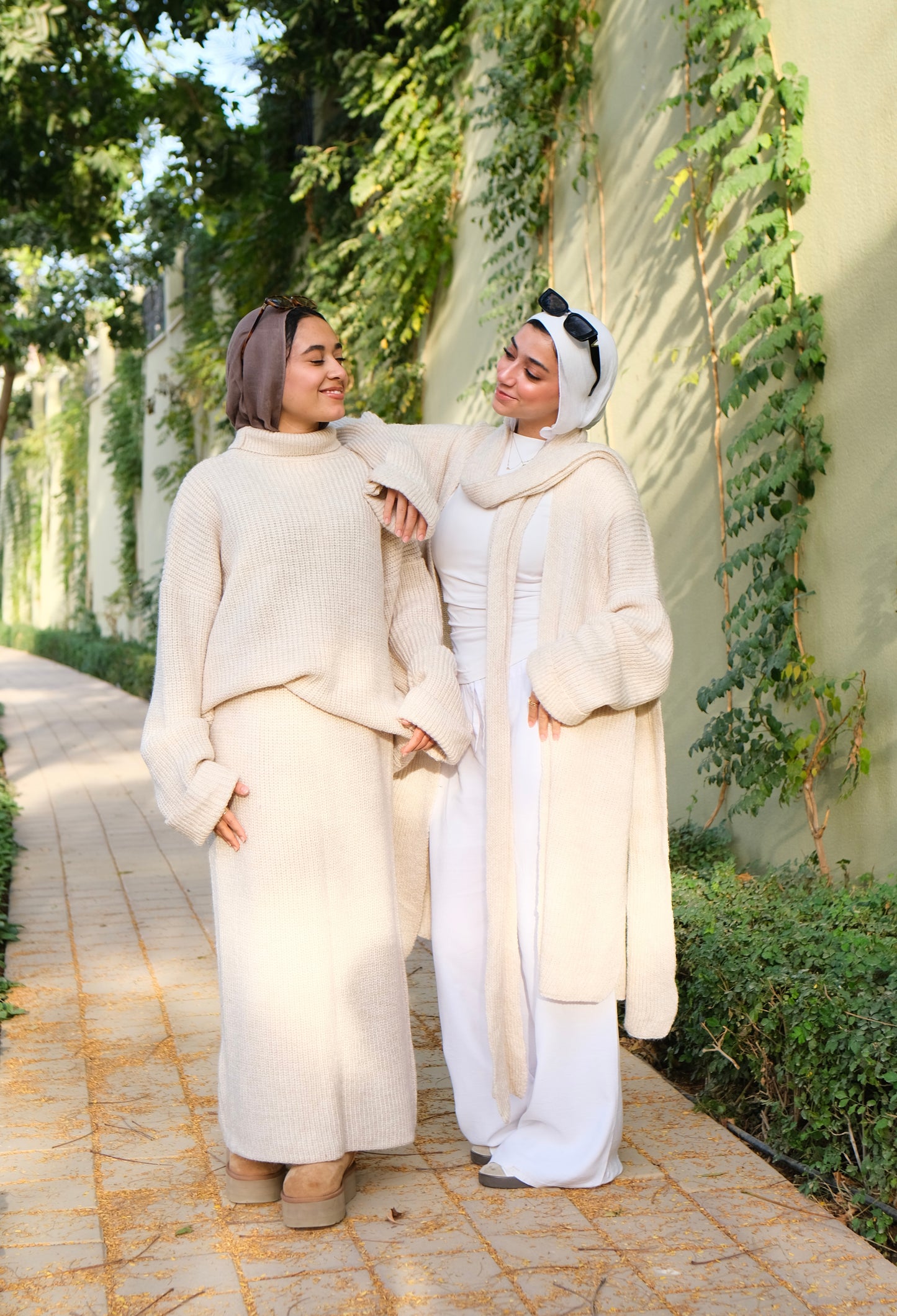 Layen — The Knit Cardigan & Scarf Set in Cream